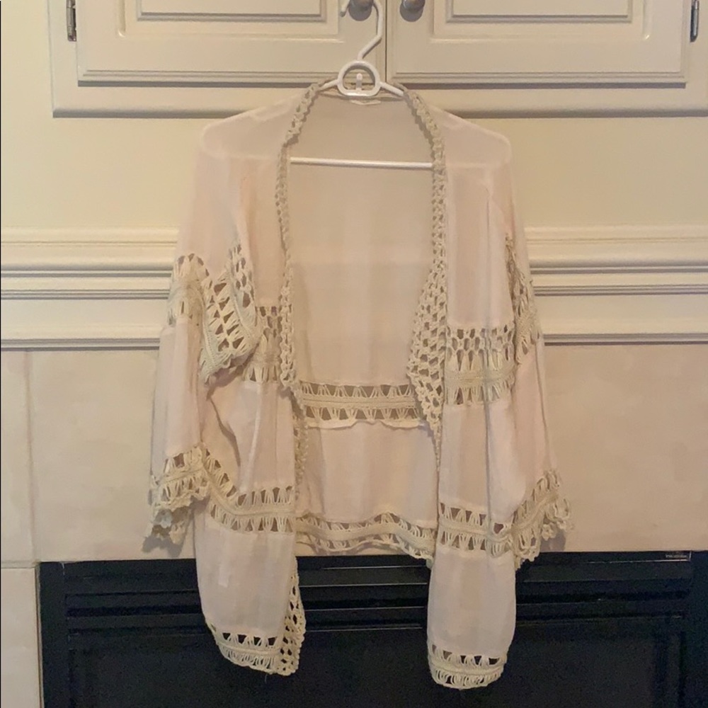 Lace kimono